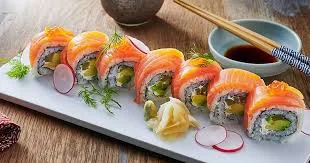 SALMON ROLL